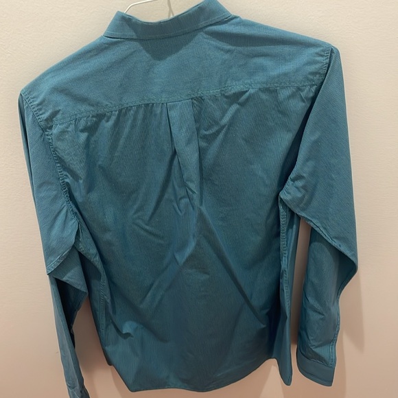 Descendant of Thieves - Picture 4 of 5